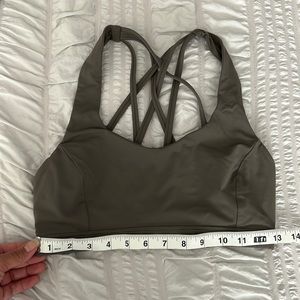 Lululemon sports bra